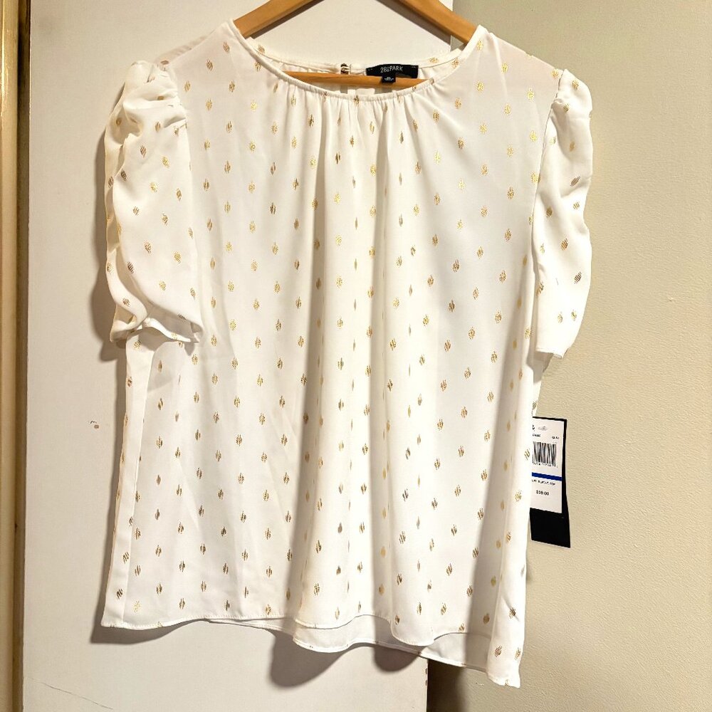 28th & Park Junior girl Ruched Gathered Keyhole Back Short Sleeve Jewel Neck Top